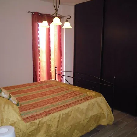 Piccolo Albero * Loreto Aprutino