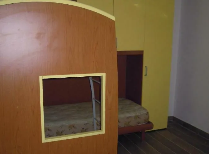 Piccolo Albero Фермерский дом *